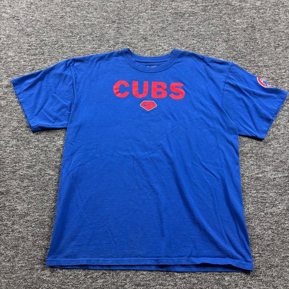Nike Center Swoosh Chicago Cubs MLB Graphic Blue T-Shirt Size Large